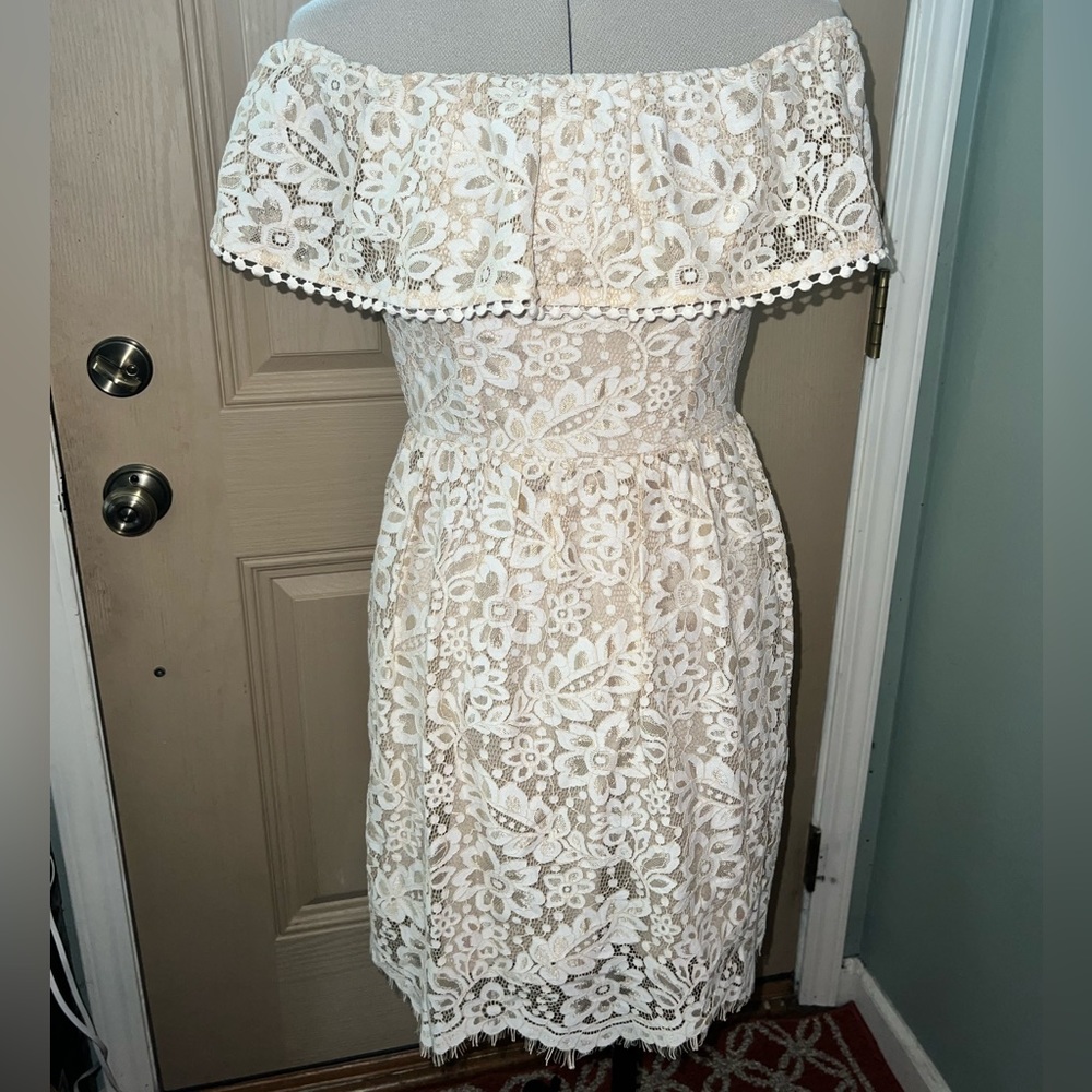 Altar’d State Fancy Dress Ivory Size Small Off the Shoulder